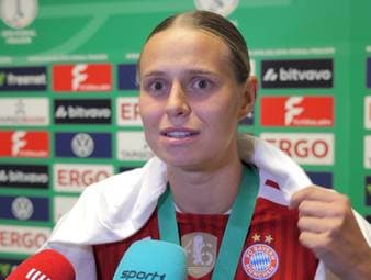 Herzerwärmend, wie die Bayern-Stars Popp würdigen