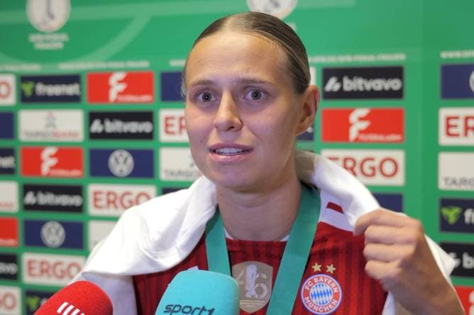 Herzerwärmend, wie die Bayern-Stars Popp würdigen
