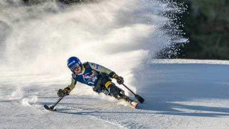 Anna-Lena Forster auf ihrem Monoski