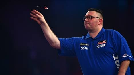 2017 William Hill PDC World Darts Championships - Day Six: Dargutin Horvat