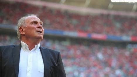 FC Bayern: Uli Hoeneß über Transferplan und Zukunft von James, Thiago und Vidal