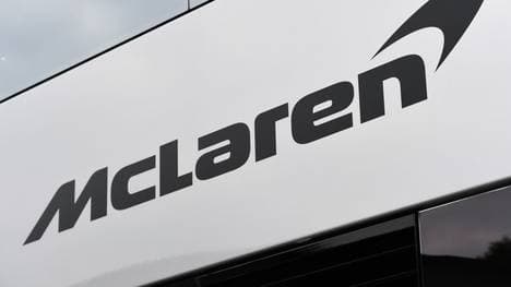 The logo of the McLaren Formula 1 team is seen at the Autodromo Nazionale circuit in Monza on August 31, 2018. (Photo by Miguel MEDINA / AFP)        (Photo credit should read MIGUEL MEDINA/AFP via Getty Images)