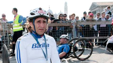 Alessandro Zanardi wurde mit seinem Handbike von einem LKW erfasst