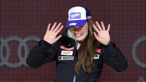 SKI-WC2015-WOMEN-COMBINED-MEDAL