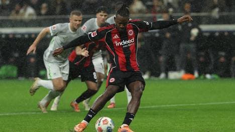 Michy Batshuayi rettete der Eintracht spät einen Punkt