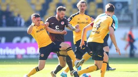 Der FC St. Pauli mühte sich in Dresden. 