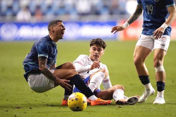 Eklat überschattet besonderen Reyna-Moment