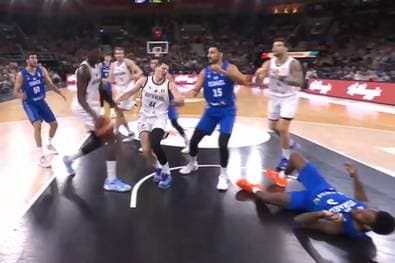 "Bizarre Szene!" Diese Aktion müssen Sie sehen