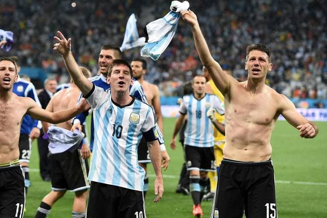 Besonderes Demichelis-Lob für Messi