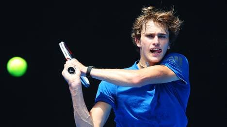 Alexander Zverev könnte bei den Australian Open früh auf seinen Bruder Mischa Zverev und Novak Djokovic treffen