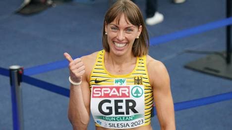 400 m Hürden: Carolina Krafzik gewinnt