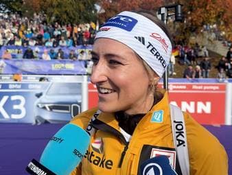 Biathletin Anna Weidel spricht am Rande des Loop One Festivals in München über ihre Saisonziele und die Tatsache, dass sie ohne Olympia vor Augen ihre Karriere vermutlich schon beendet hätte.