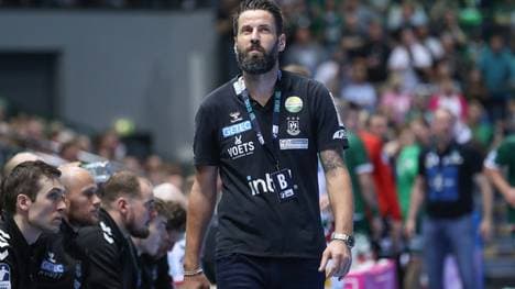 Fiebert dem Hexenkessel in Ungarn entgegen: Wiegert