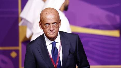 Pierluigi Collina spricht über die Abseitsregel vor der WM