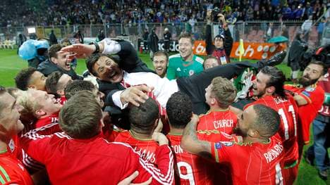 Bosnia and Herzegovina v Wales - UEFA EURO 2016 Qualifier