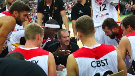 Henrik Rödl (M.) muss für den finalen WM-Kader noch zwei Spieler streichen