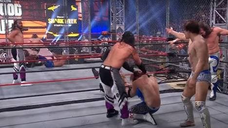 Bei AEW Dynamite: Blood & Guts endete die Fehde zwischen der Golden Elite und dem Blackpool Combat Club