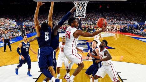 NCAA Men's Final Four Semifinal - Villanova v Oklahoma