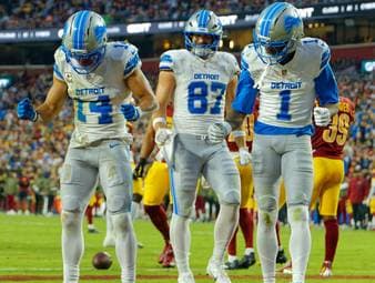 Star-Receiver Amon-Ra St. Brown tanz nach seinem Touchdown ähnlich wie Donald Trump. Nun entschuldigt er sich für seinen speziellen Jubel.