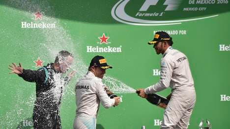 AUTO-PRIX-MEX-F1-PODIUM