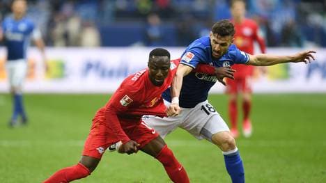 FBL-GER-BUNDESLIGA-SCHALKE-LEIPZIG