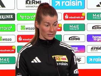 Union-Interimstrainerin Marie-Louise Eta erinnert daran, dass sie nicht die erste Trainerin im Profifußball ist.