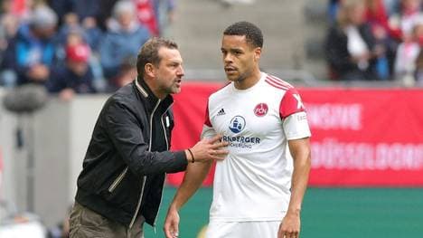 Trainer Weinzierl und Nürnberg torlos gegen Hannover 