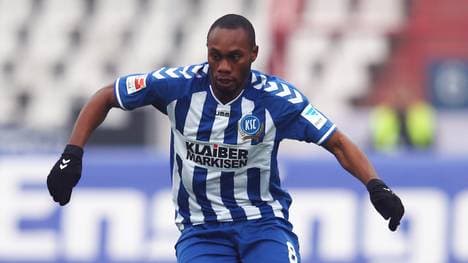 Karlsruher SC-Erzgebirge Aue-2. Bundesliga-Reinhold Yabo