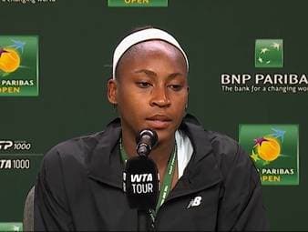Coco Gauff bestätigt, dass ihr Coach Gavin MacMillan vor dem Turnier in Indian Wells Masters im Nahen Osten festsitzt. Die US Open-Siegerin sorgt sich um seine Sicherheit und hofft, dass er rechtzeitig anreisen kann.