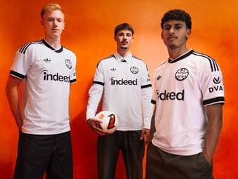 Eintracht Frankfurt präsentiert das neue Auswärtstrikot für die Saison 2026/27 - mit dem legendären 80er- und 90er-Adler und jeder Menge Retro-Charme.