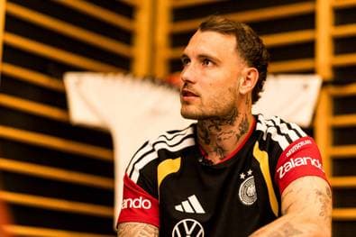 Raum hält seinen DFB-Kollegen den Spiegel vor