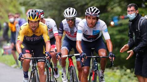Egan Bernal und Primoz Roglic lieferten sich im Vorjahr auf der 15. Etappe ein enges Duell