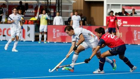 Von Montgelas (l.) im Final-Duell mit Spanien 