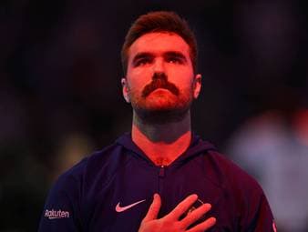 Irre Story! Ein Lacrosse-Held trägt die Warriors