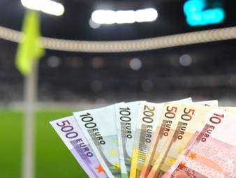 Die Fußball-Saison 2025/26 nähert sich langsam, aber sicher der Winterpause - und damit auch dem nächsten Transferfenster. Hier gibt's die wichtigsten Infos zum Winter-Transfermarkt.