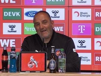 Frank Schmidt wird nach dem "Reset-Knopf" für die Saison beim 1. FC Heidenheim gefragt und ordnet die aktuelle Situation ausführlich ein. Dabei erklärt er, worauf es in dieser Spielzeit wirklich ankam.