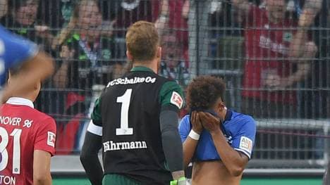 Thilo Kehrer leitete mit einem Fehlpass den Hannoveraner Siegtreffer ein