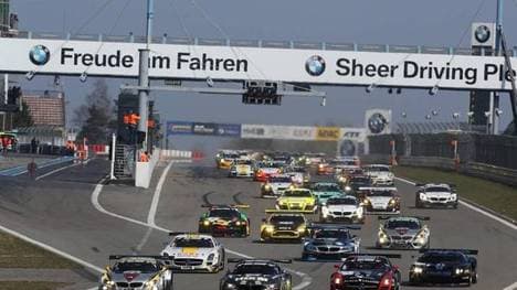 Die VLN fährt in diesem Herbst noch drei Rennen auf der Nürburgring Nordschleife