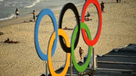 TOPSHOT-BEACH VOLLEYBALL-OLY-2016-RIO-LAT-CUB-FEATURE