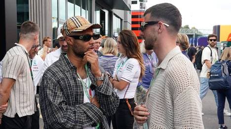 Serge Gnabry war zu Gast bei der Formel 1