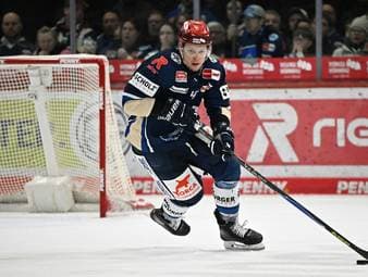 Bundestrainer nimmt eine Änderung vor