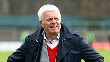 Kölns Präsident Werner Spinner kündigt seinen Rücktritt an