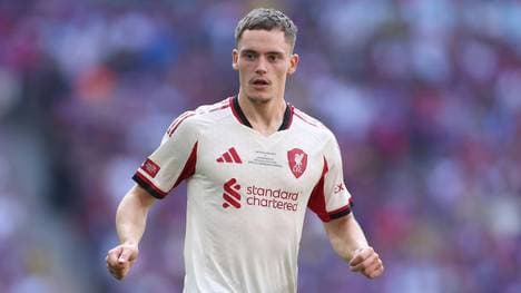 Wirtz feiert Debüt für Liverpool