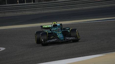 Beim Aston Martin von Fernando Alonso löste sich das Lenkrad