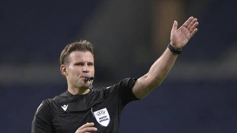 Brych wünscht ruhigeren Umgang mit der Handspielregel