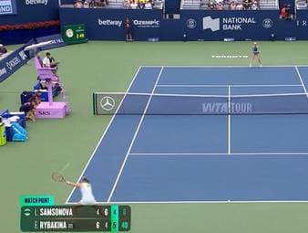In einer sehr umkämpften Dreisatz-Partie setzte sich Elena Rybakina gegen Liudmila Samsonova mit 6:4 im dritten Satz durch und steht damit im Viertelfinale des Toronto-Masters.