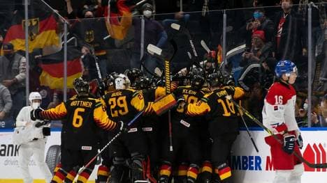 Eishockey-Junioren besiegen Tschechien