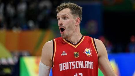 Gastgeber in der ersten Folge: Andreas Obst