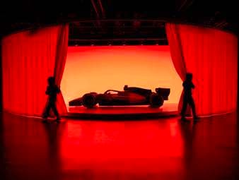 Zur Saison 2026 steigt mit Audi ein neuer deutscher Konstrukteur in die Formel 1 ein. Einige Monate zuvor enthüllt der Automobilhersteller bei einer spektakulären Präsentation 