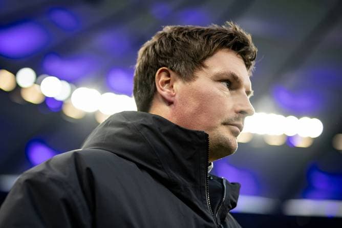 HSV-Coach reagiert auf Fake-Plakate